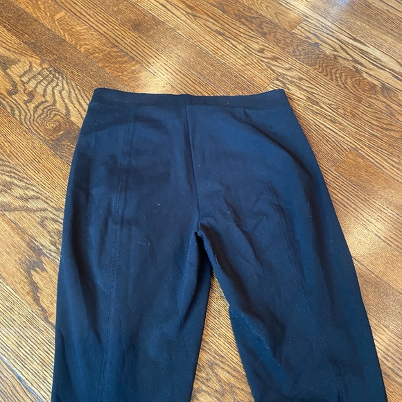 Vince The Stretchy Legging - Picture 8 of 9